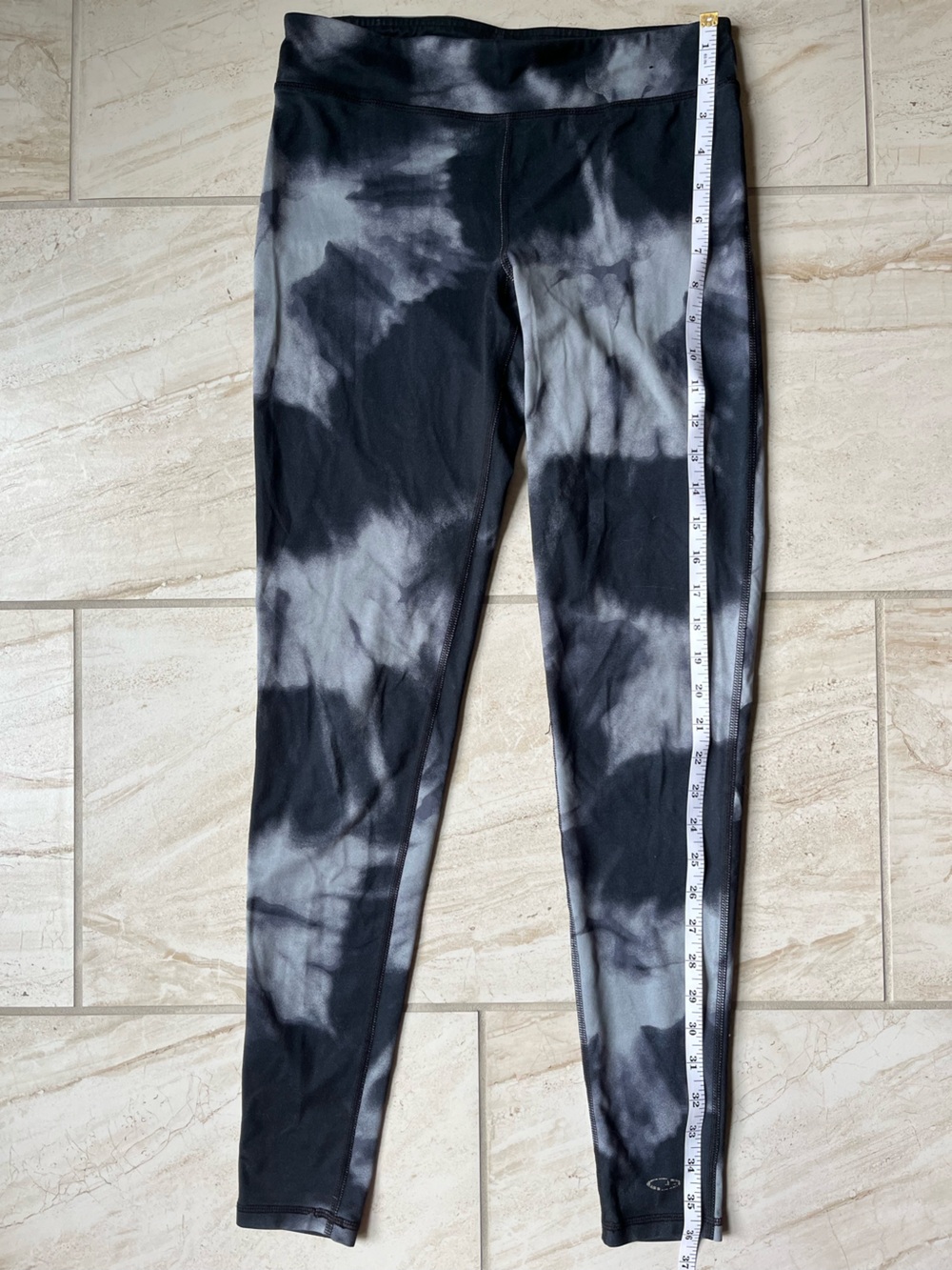 Old Navy Active Black Gray Tie Dye High Rise Leggings Women’s Size Small - Picture 5 of 6